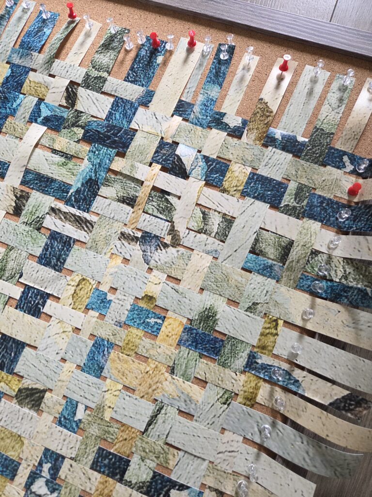 Paper Weave Art from Wallpaper Scraps: Easy DIY Tutorial Paper weave wallpaper art